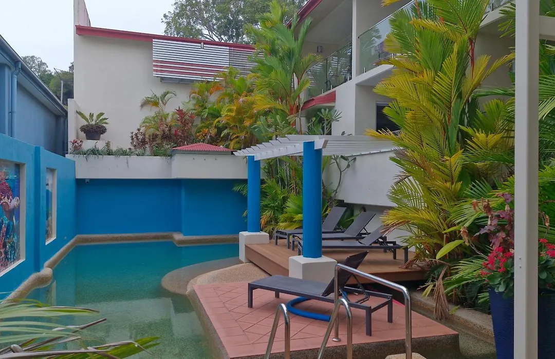 Macrossan House Boutique Holiday Apartments-1
