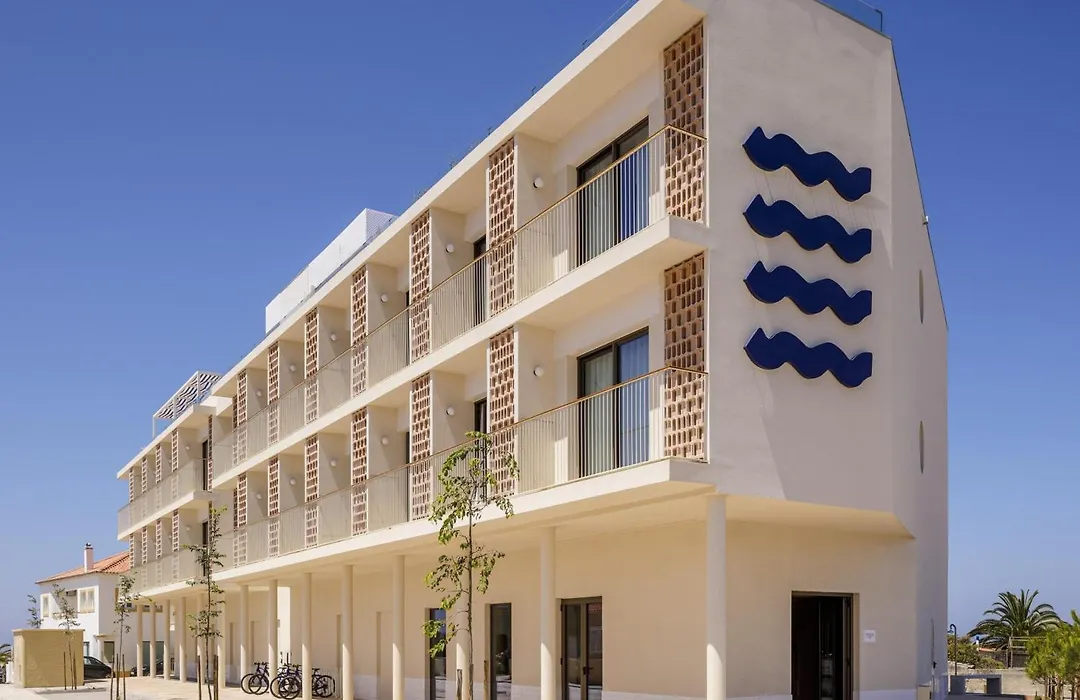 Amarello Hotel Praia Santo André, Tapestry Collection by Hilton-1