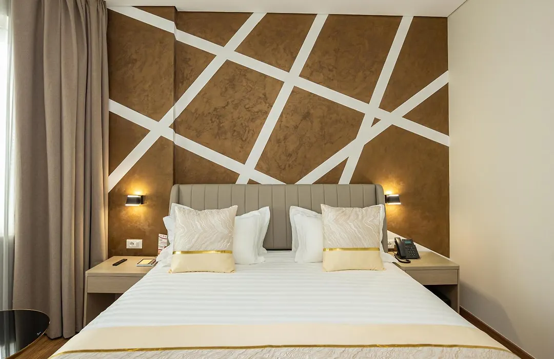 Sky Hotel Tirana-1