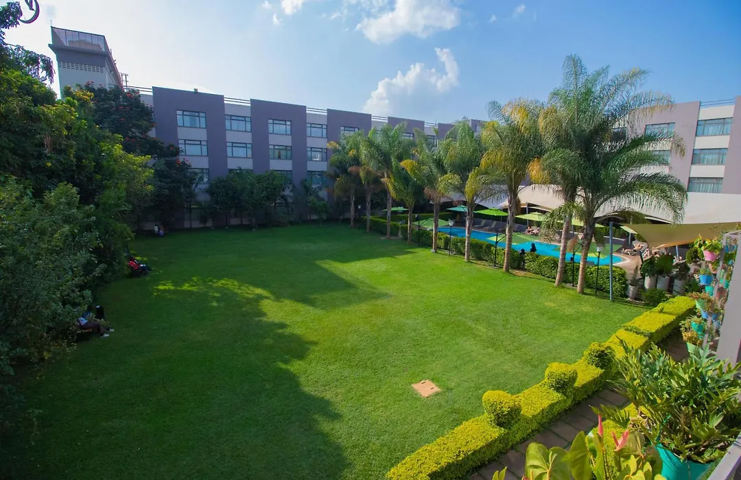 Tamarind Tree Hotel-1