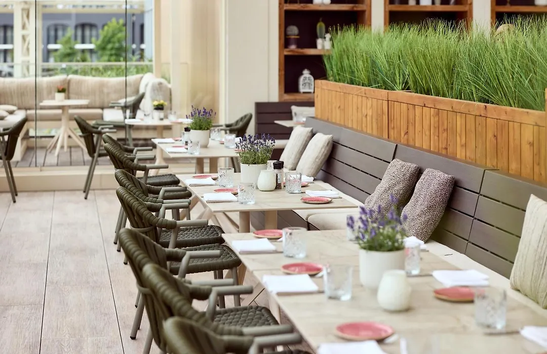 Van Der Valk Hotel Beveren-1