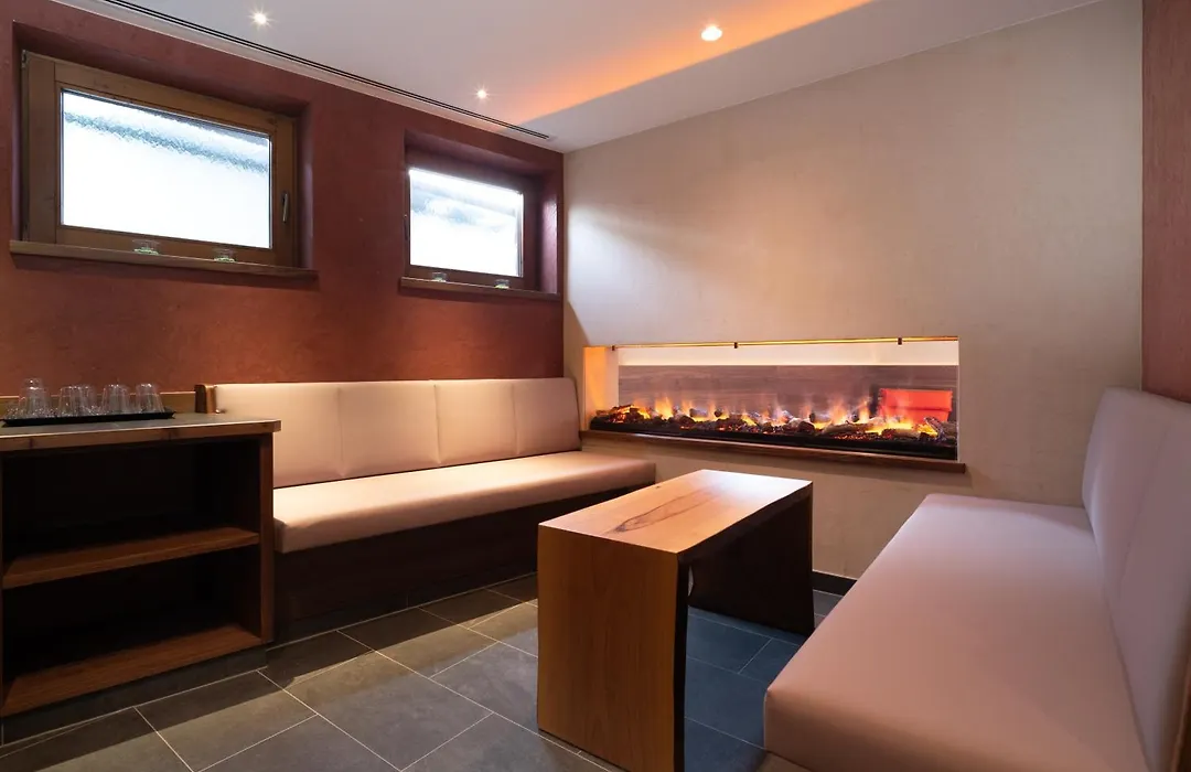 Aparthotel Dorfplatzl Garni Apartments & B&B-1