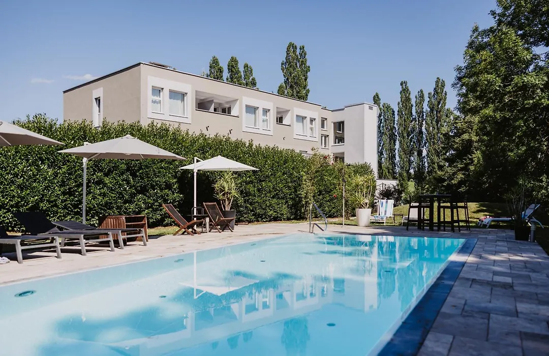 Ewitsch 13 - Hotel Garni-1