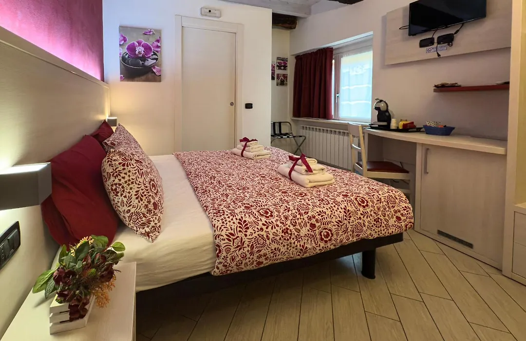 Belsorrisovarese - Rooms & Apartments - Private Parking - Reservation Required-1