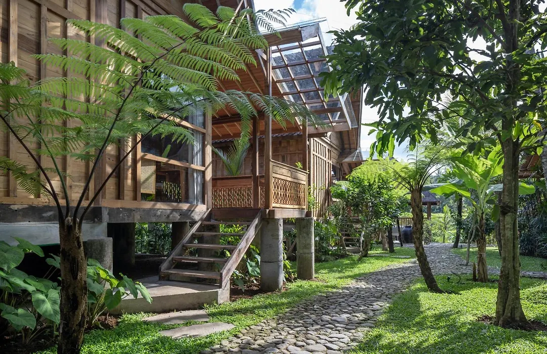 Rumah Kayu Resort-1