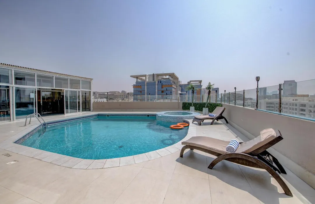 Howard Johnson Plaza By Wyndham Dubai Deira-1