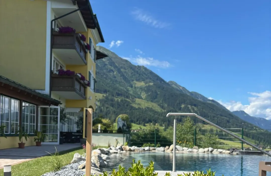 Hotel AlpenSchlössl-1
