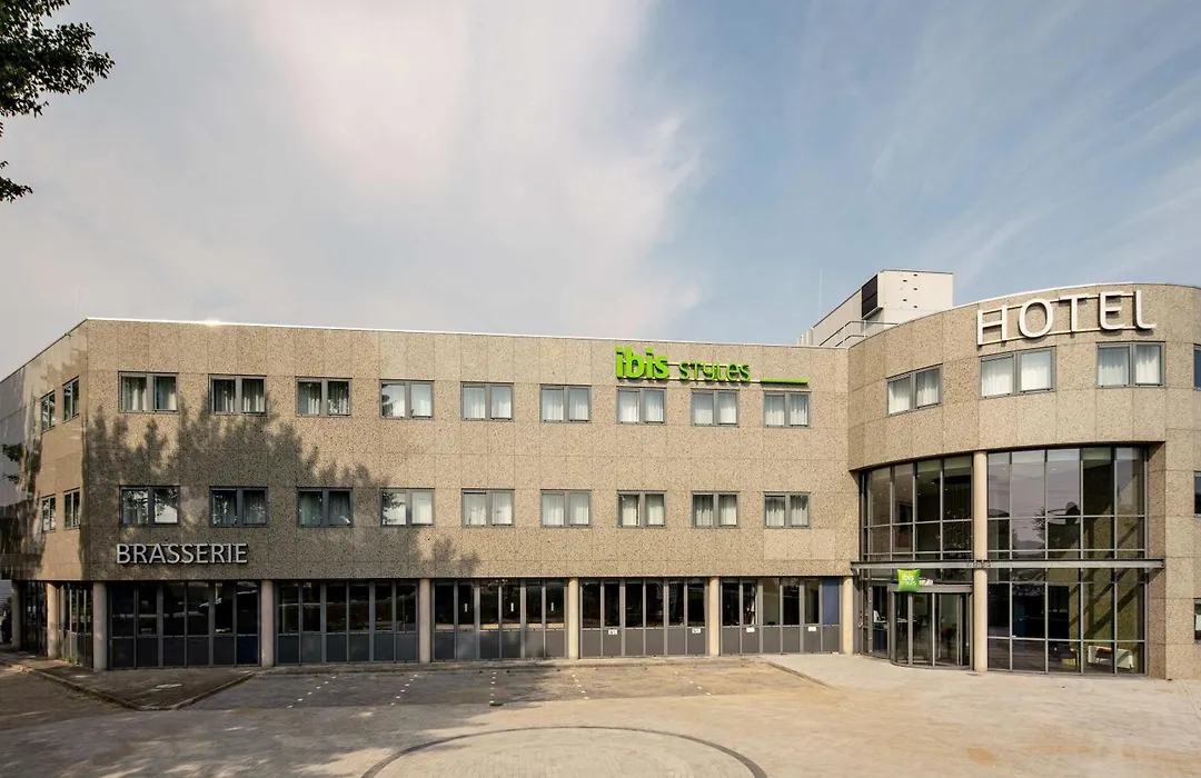 ibis Styles Almere-1