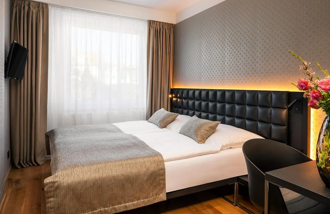 Hotel Aida-1