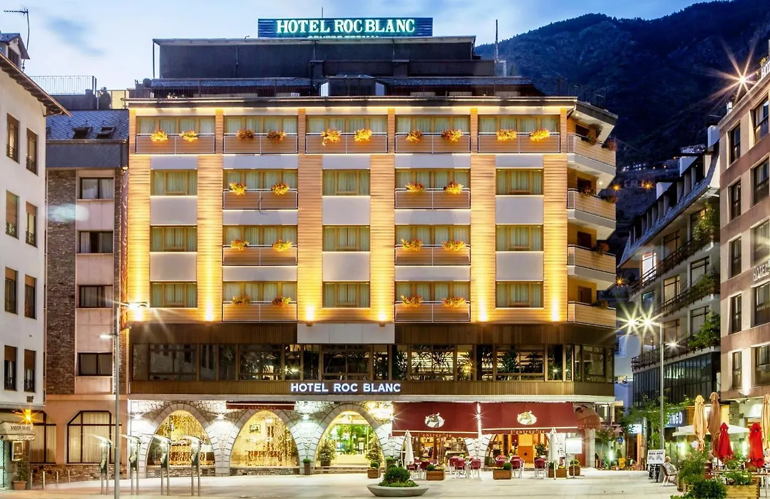 Roc Blanc Hotel&Spa-1