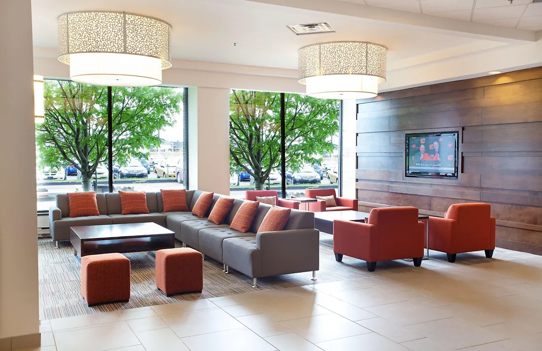 Delta Hotels By Marriott Saguenay Conference Centre-1