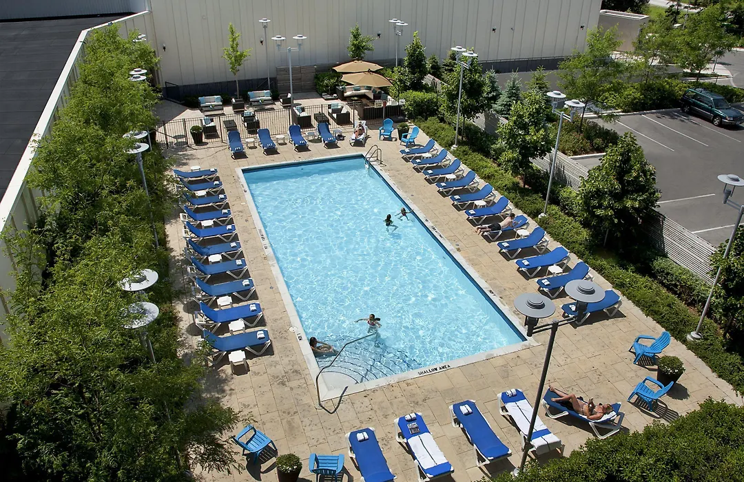 Toronto Don Valley Hotel And Suites-1