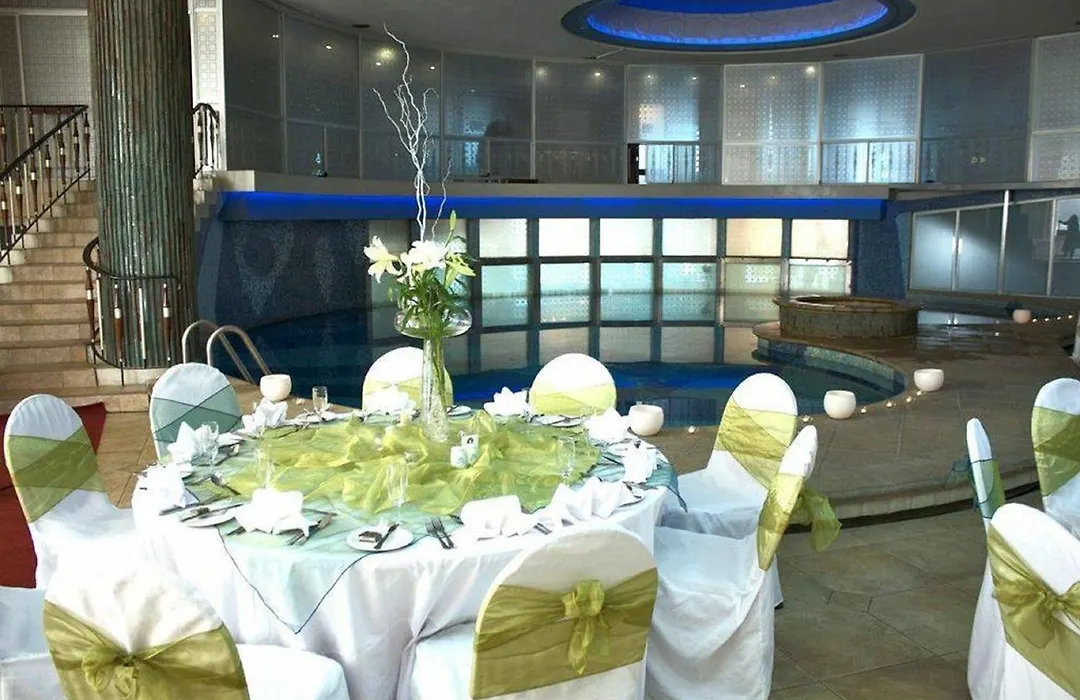 Blue Waters Hotel-1