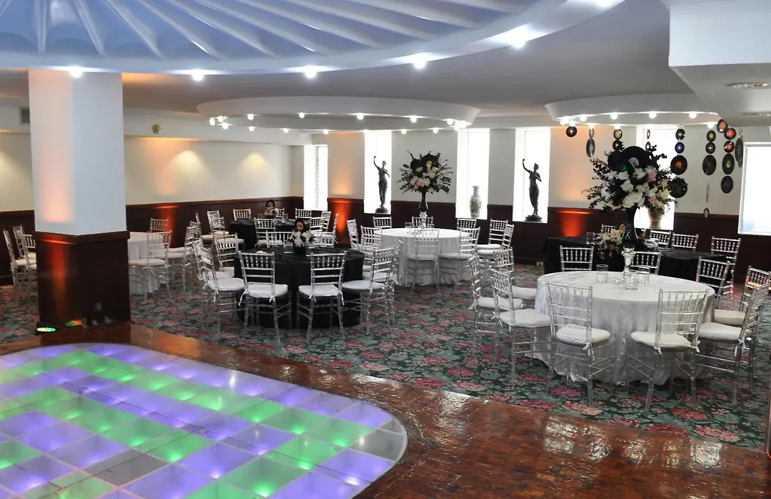 Hotel Arroyo de la Plata-1