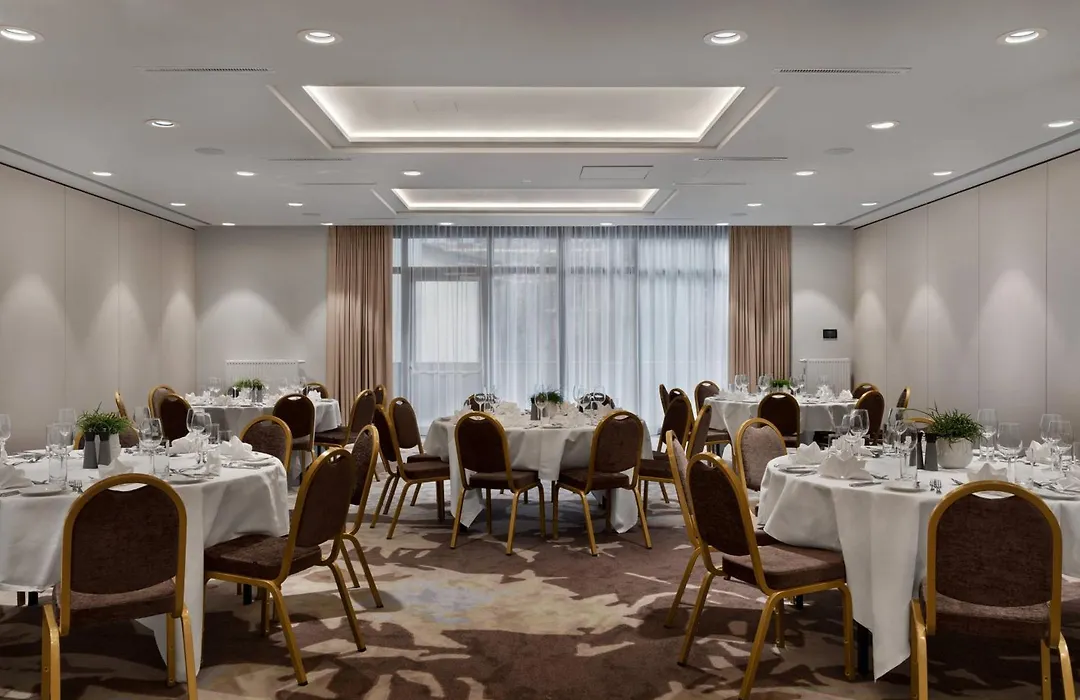 Ac Hotel By Marriott Innsbruck-1