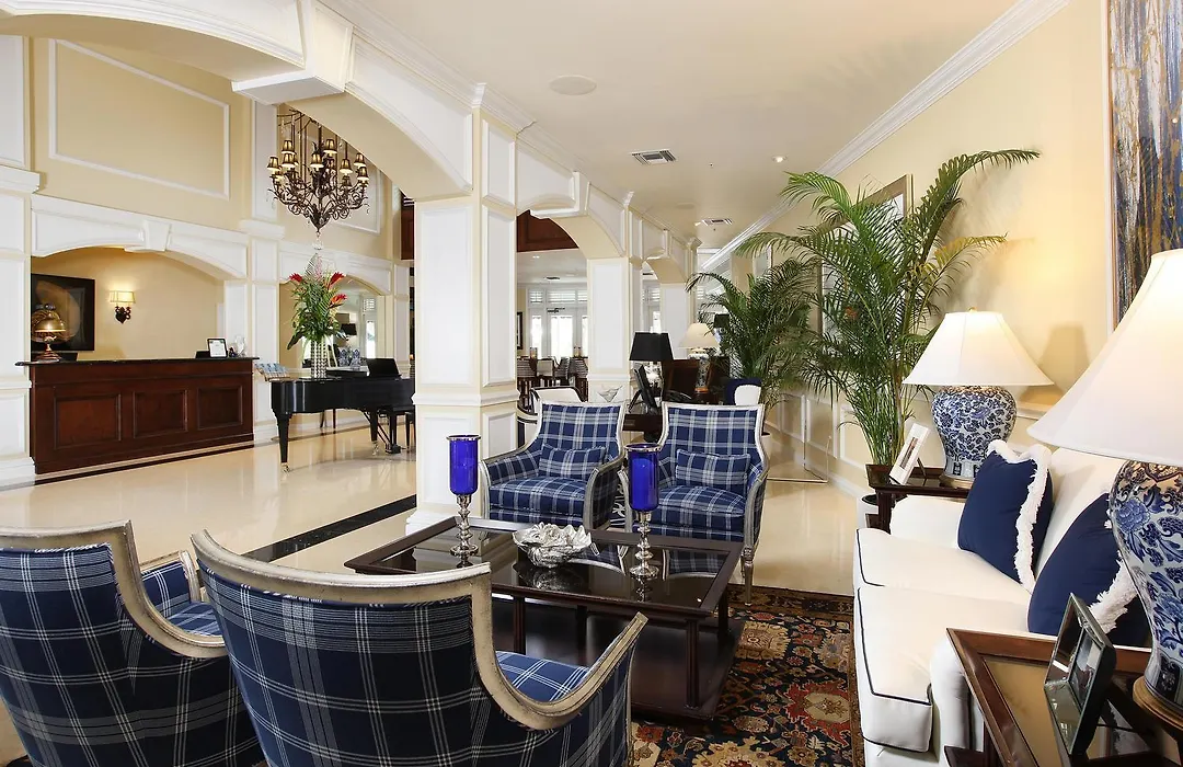 Inn At Pelican Bay-1