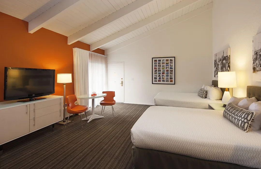 Inn At Venice Beach-1