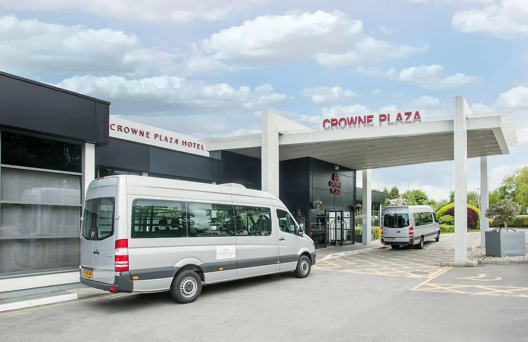 Crowne Plaza Manchester Airport By Ihg-1