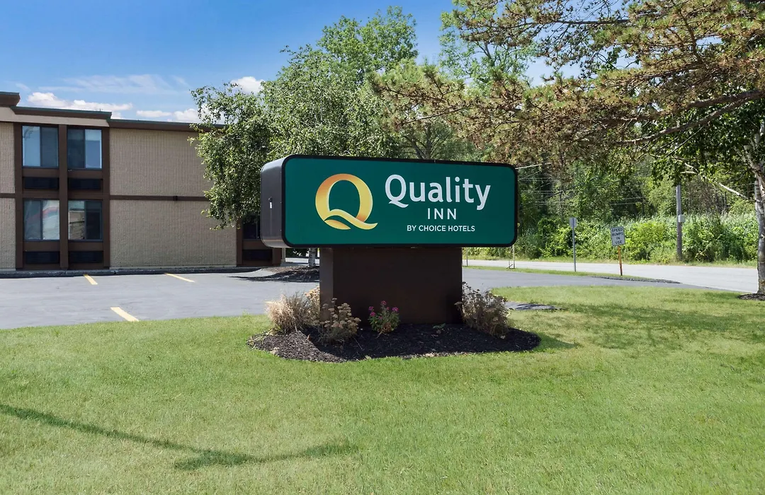 Quality Inn Albany Colonie-1