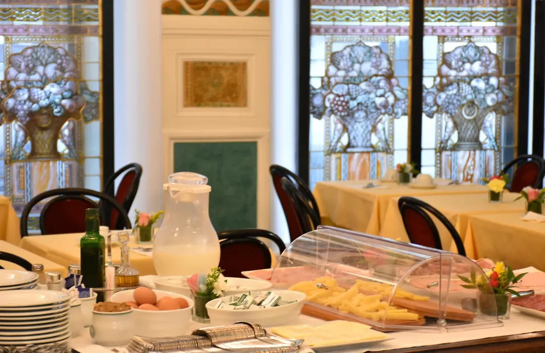 Hotel Roma-1