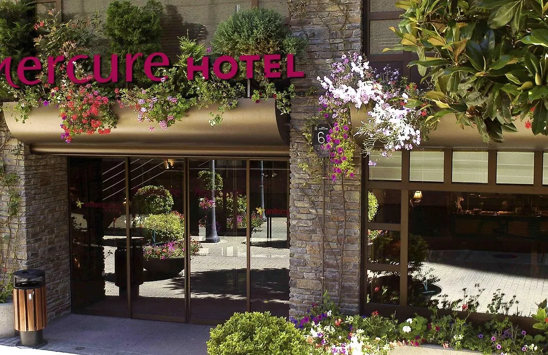 Mercure Andorra-1
