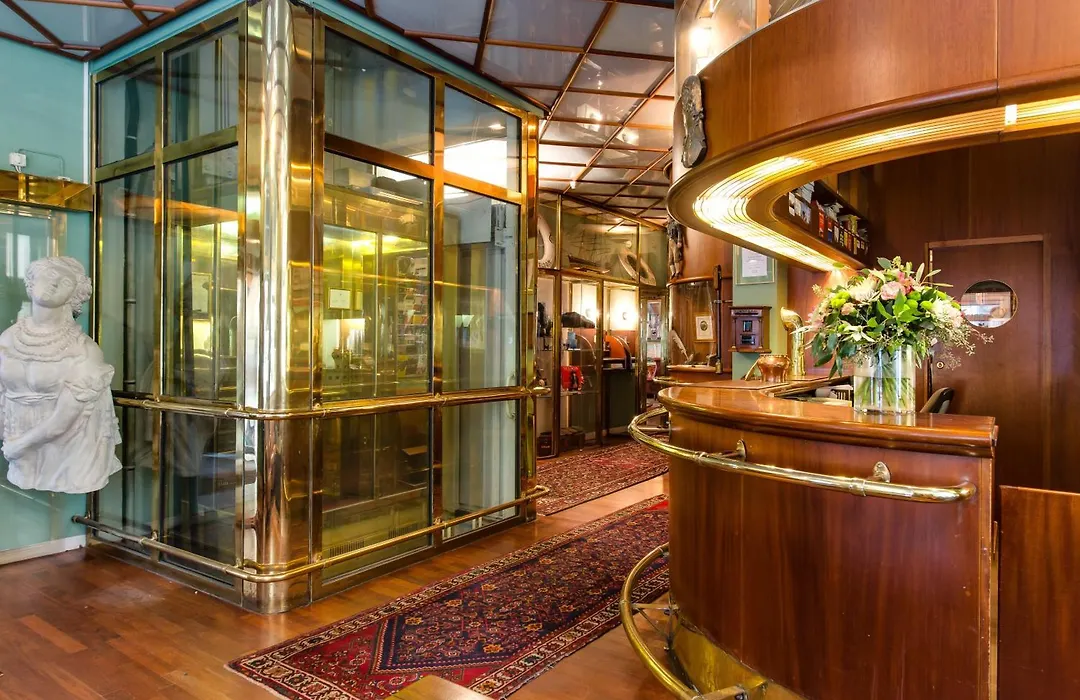 Victory Hotel-1