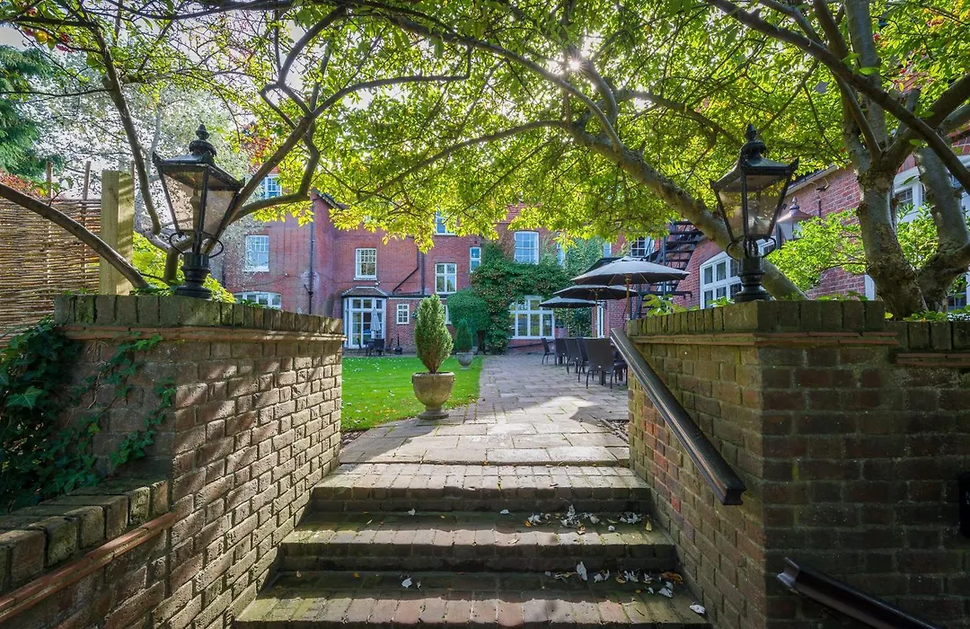 The Crown Manor House Hotel-1