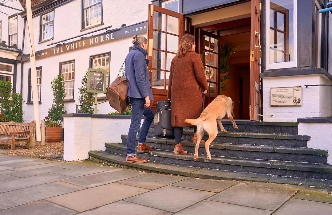 The White Horse - A Heartwood Inn-1