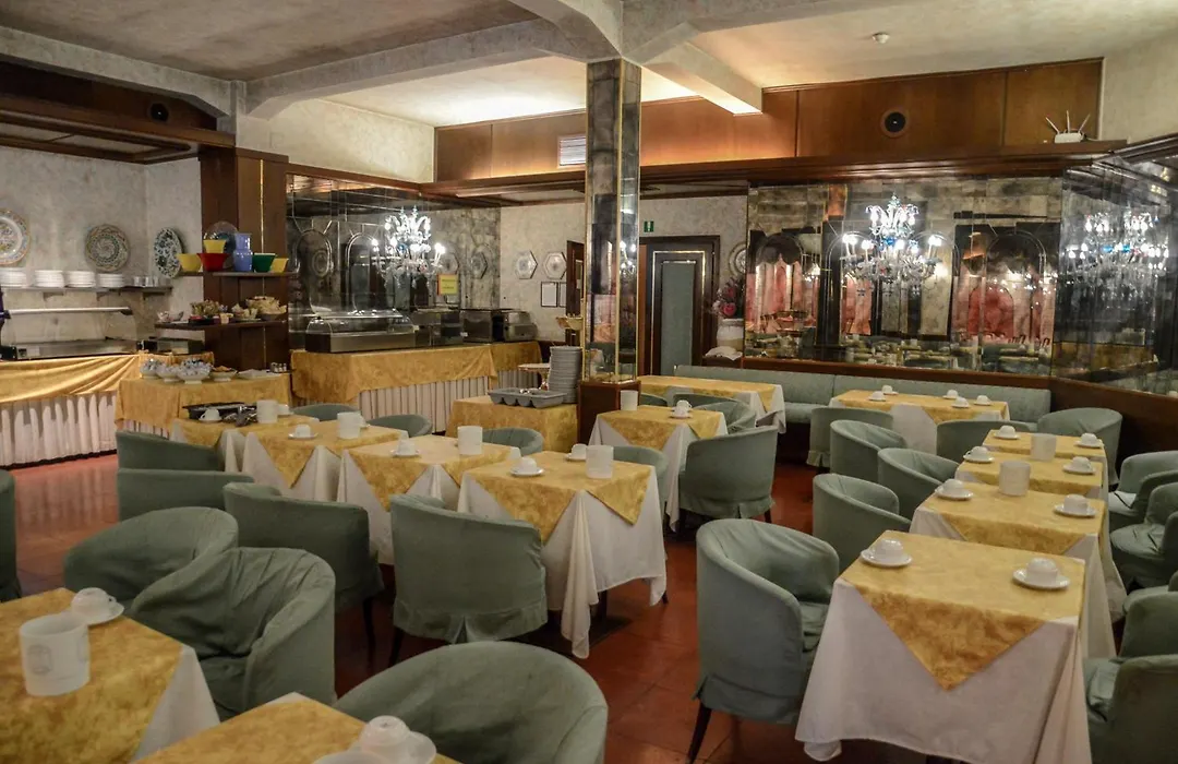Hotel Le Boulevard-1