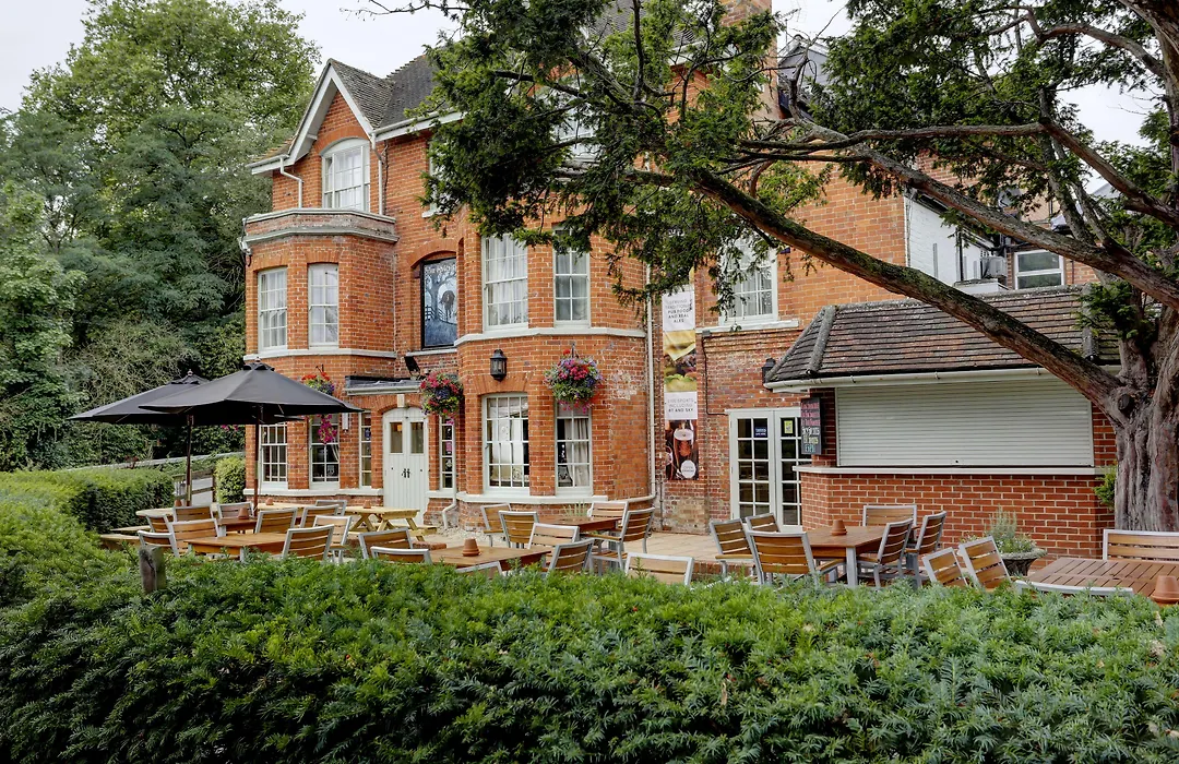 Best Western Plus Moat House Reading-1