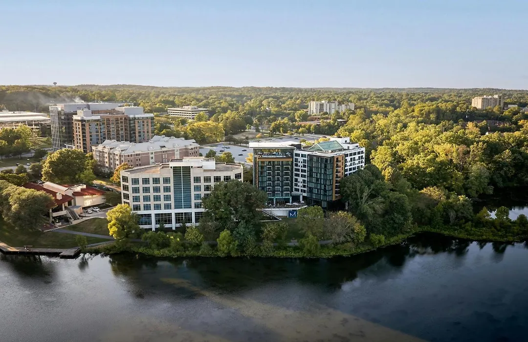 Merriweather Lakehouse Hotel, Autograph Collection-1