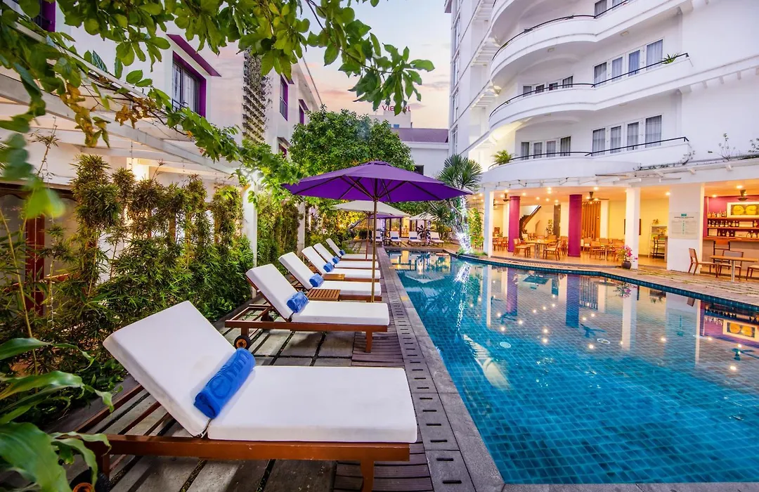 Emm Hotel Hue-1