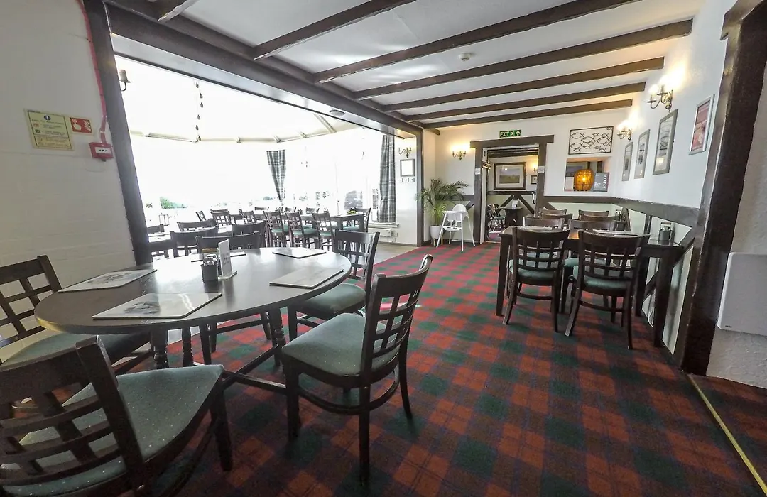 The Upper Largo Hotel & Restaurant-1