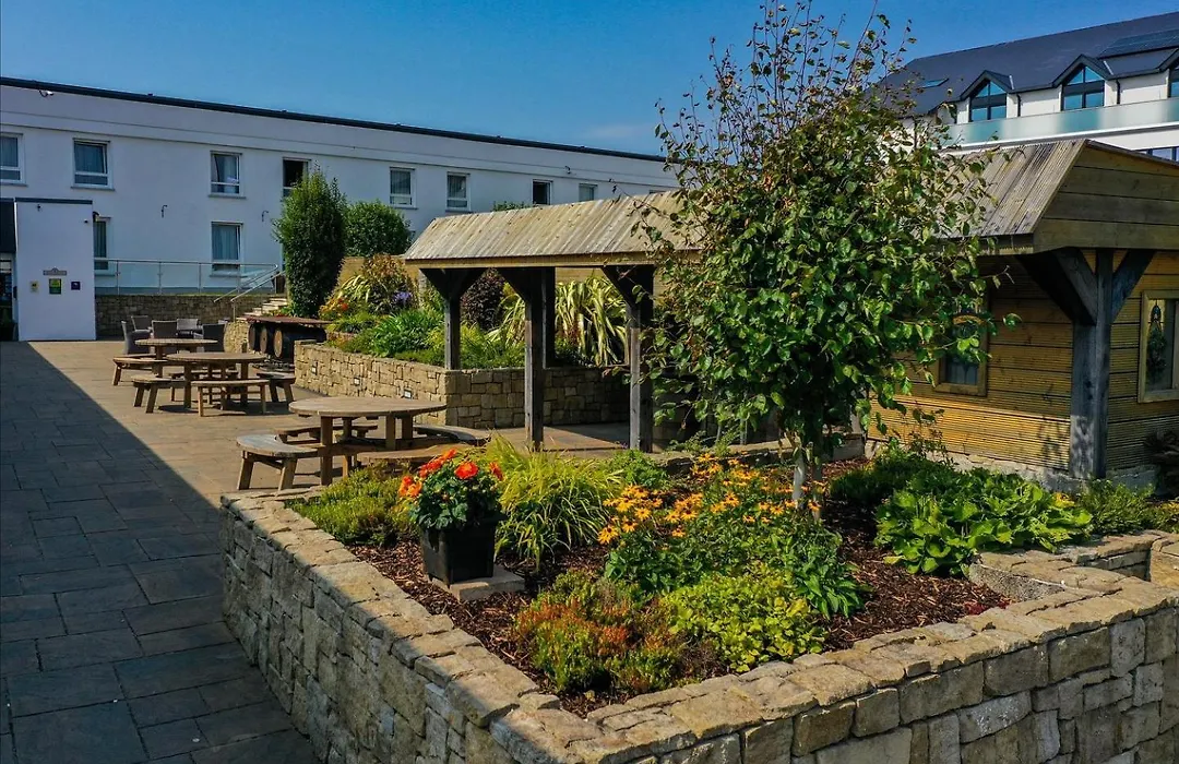 Waterfront Hotel Dungloe-1