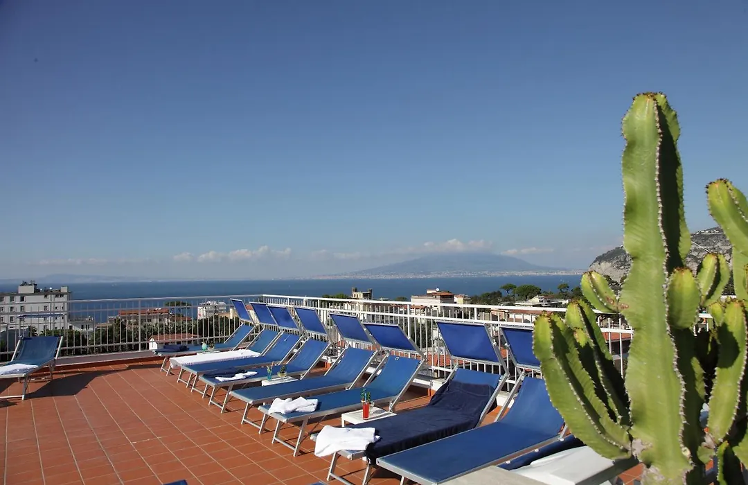 Hotel Caravel-1
