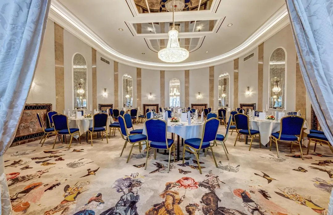 Schlosshotel Karlsruhe-1