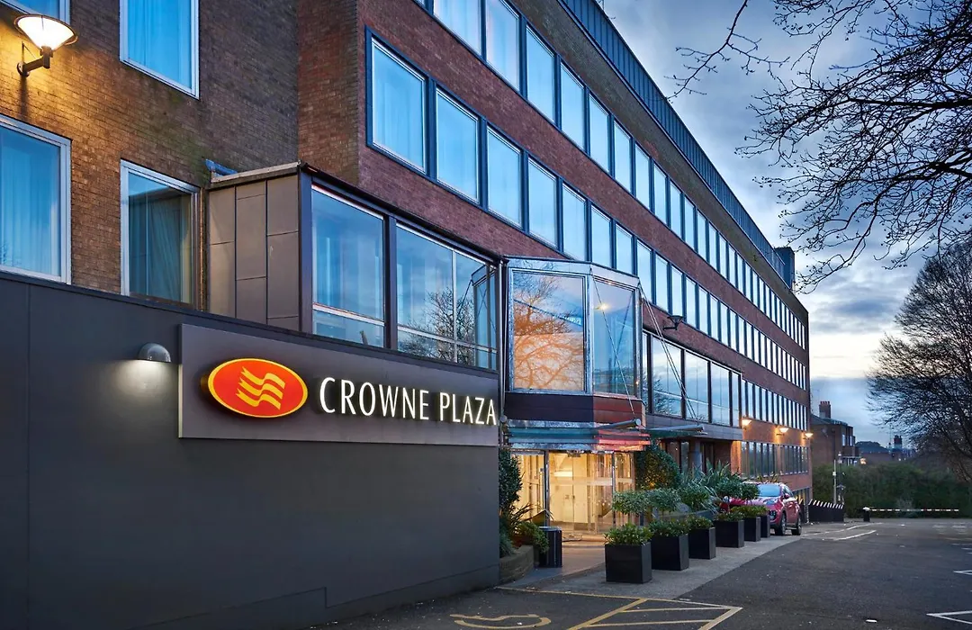 Crowne Plaza London Ealing By Ihg-1