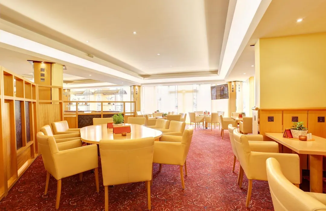 ABACUS Tierpark Hotel-1