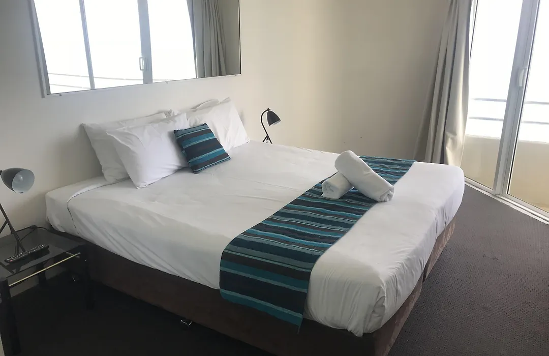 Zenith Ocean Front Apartments Gold Coast - Official Listing-1