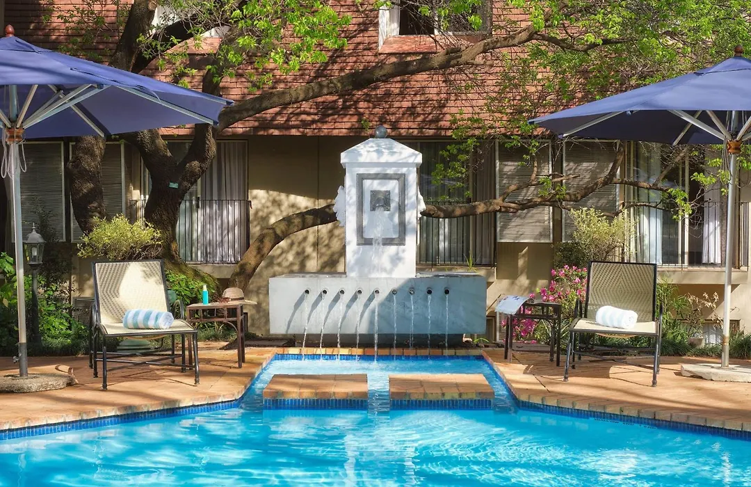 Protea Hotel By Marriott Johannesburg Balalaika Sandton-1