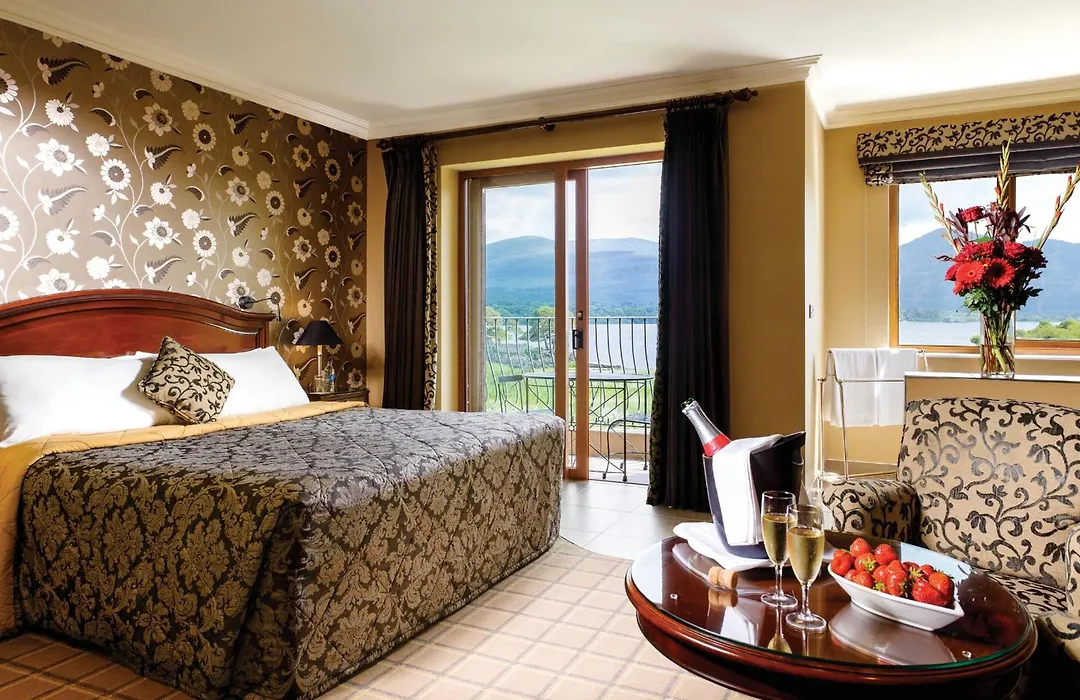 The Lake Hotel-1