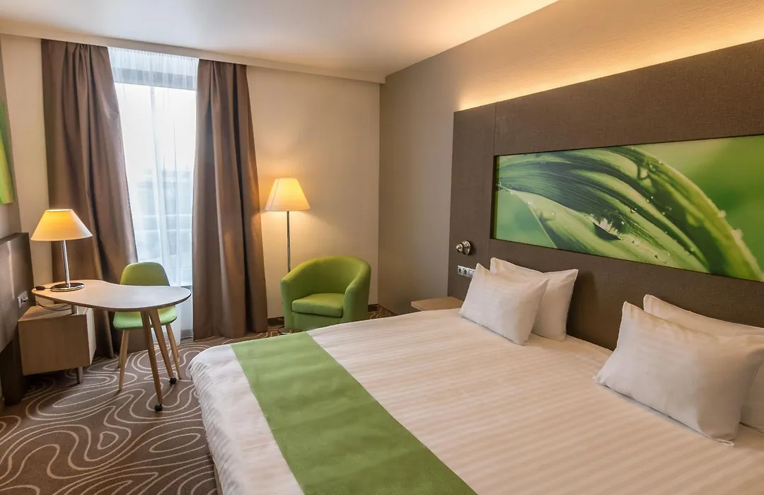 Holiday Inn Budapest-Budaoers By Ihg-1