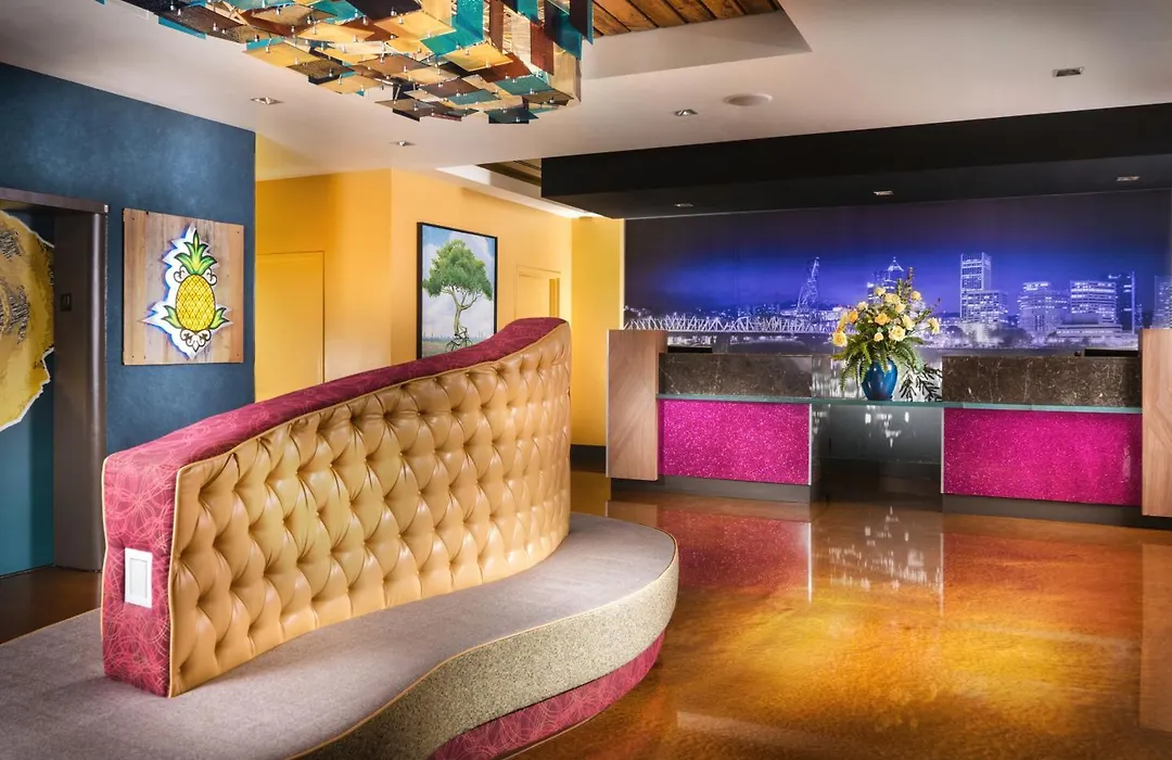 Staypineapple, Hotel Rose, Downtown Portland-1