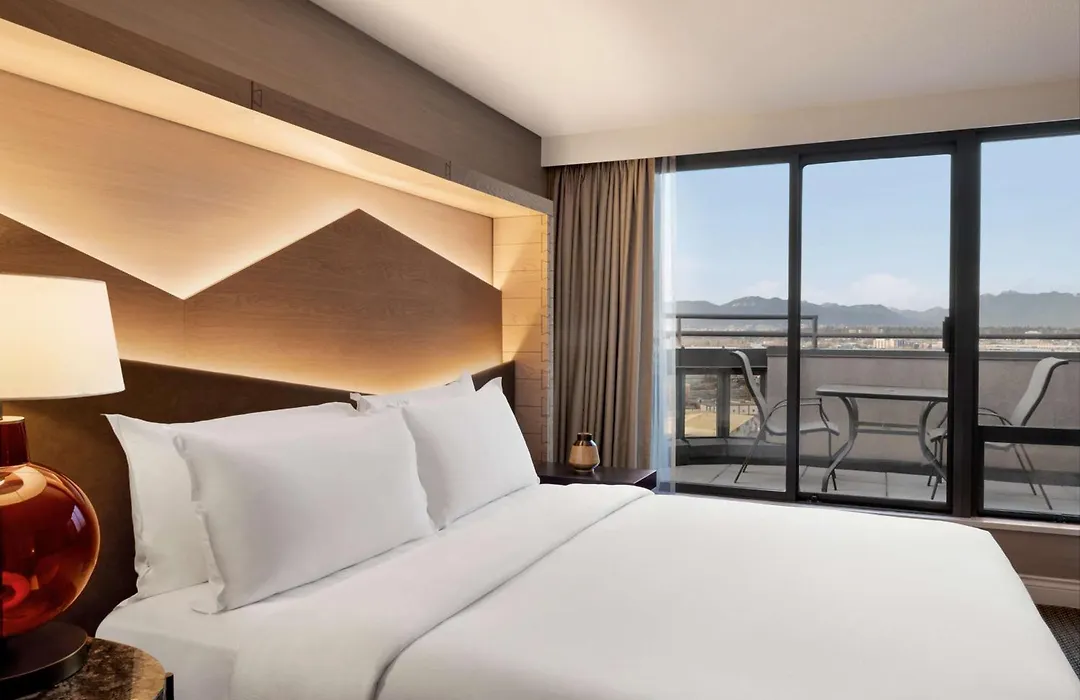 Hilton Vancouver Airport-1
