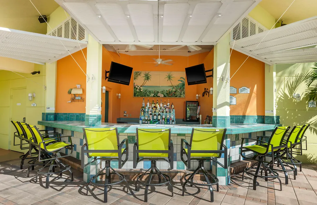 Comfort Suites Maingate East-1