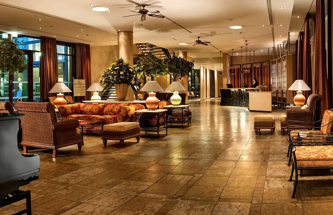 Hotel Elbflorenz Dresden-1