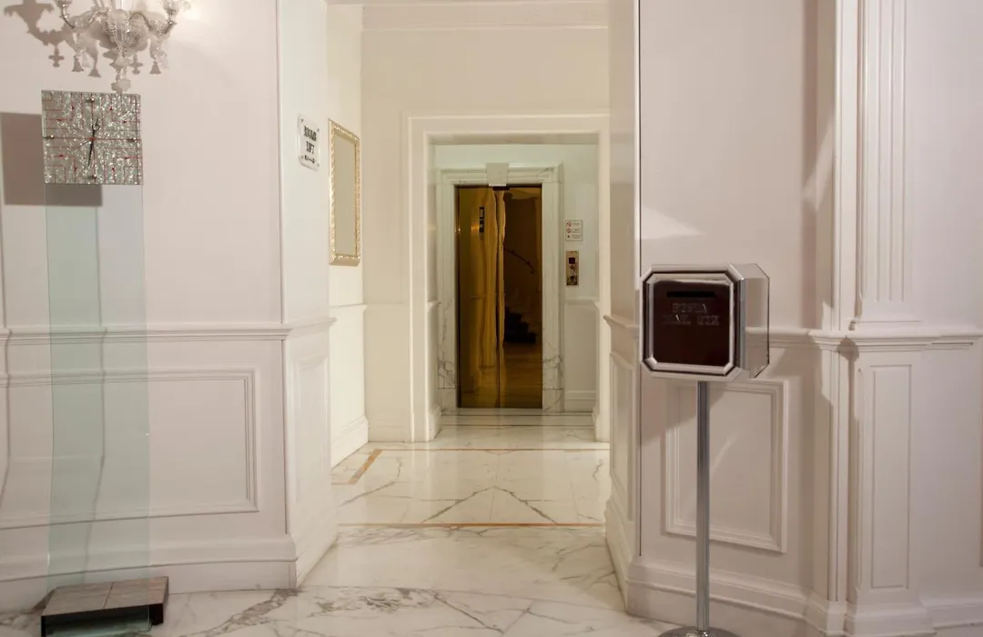 Gambrinus Hotel-1