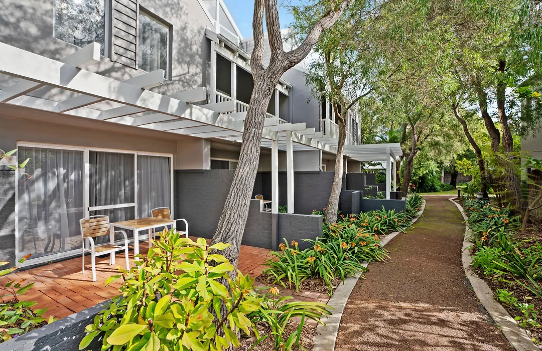 Broadwater Resort Wa Tourism Awards 2025 Gold Winner-1