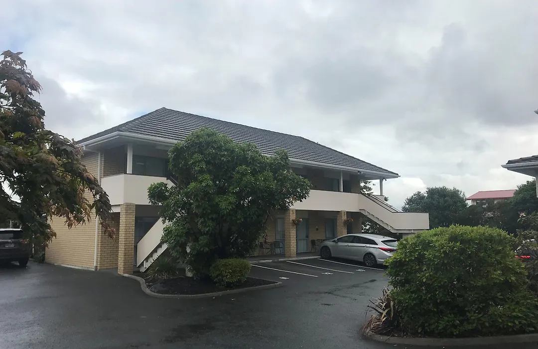 Fenton Court Motel-1