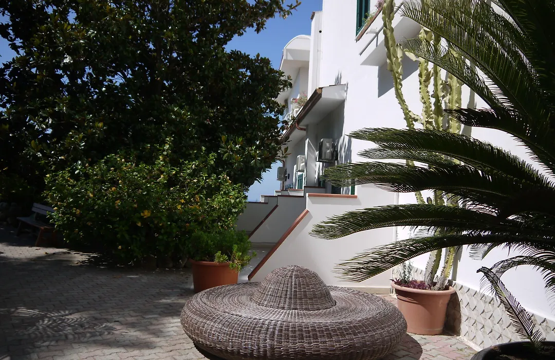Hotel Santa Lucia-1